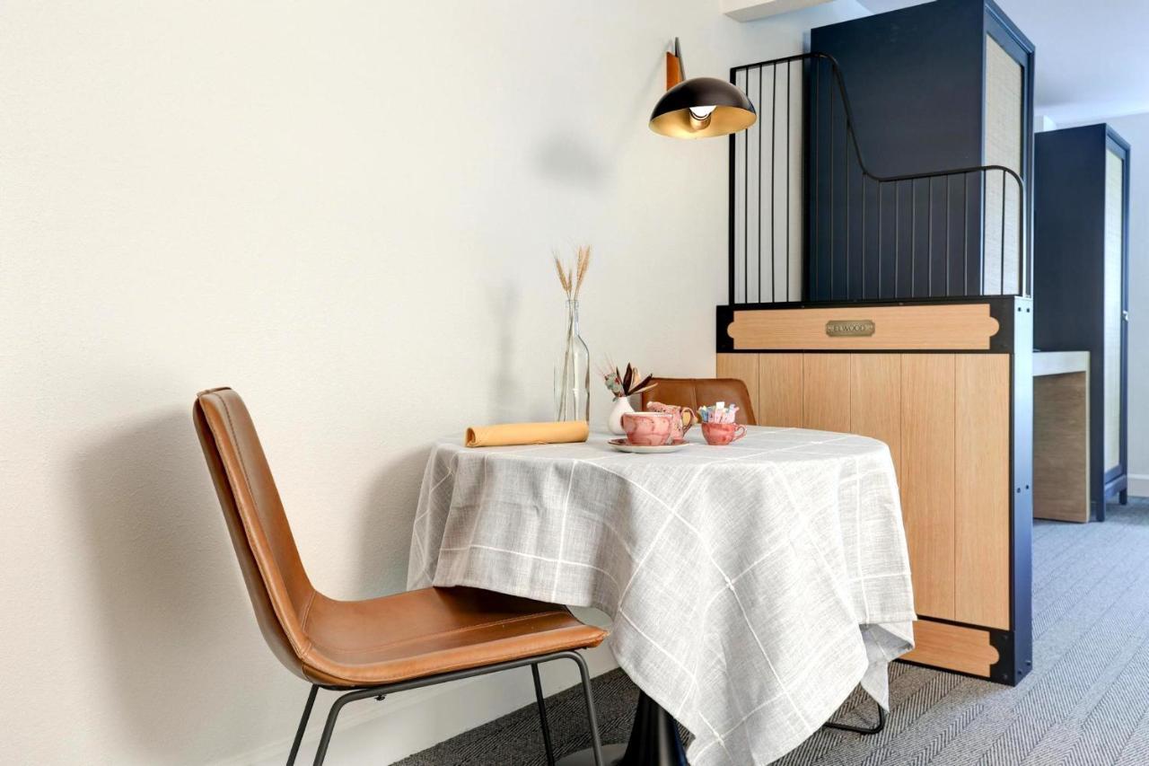 Elwood Hotel & Suites Лексингтън Екстериор снимка